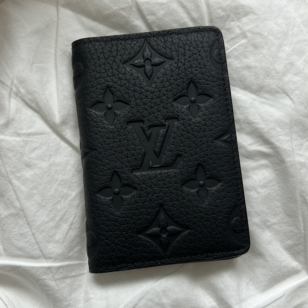 LOUIS VUITTON POCKET ORGANIZER (men’s)